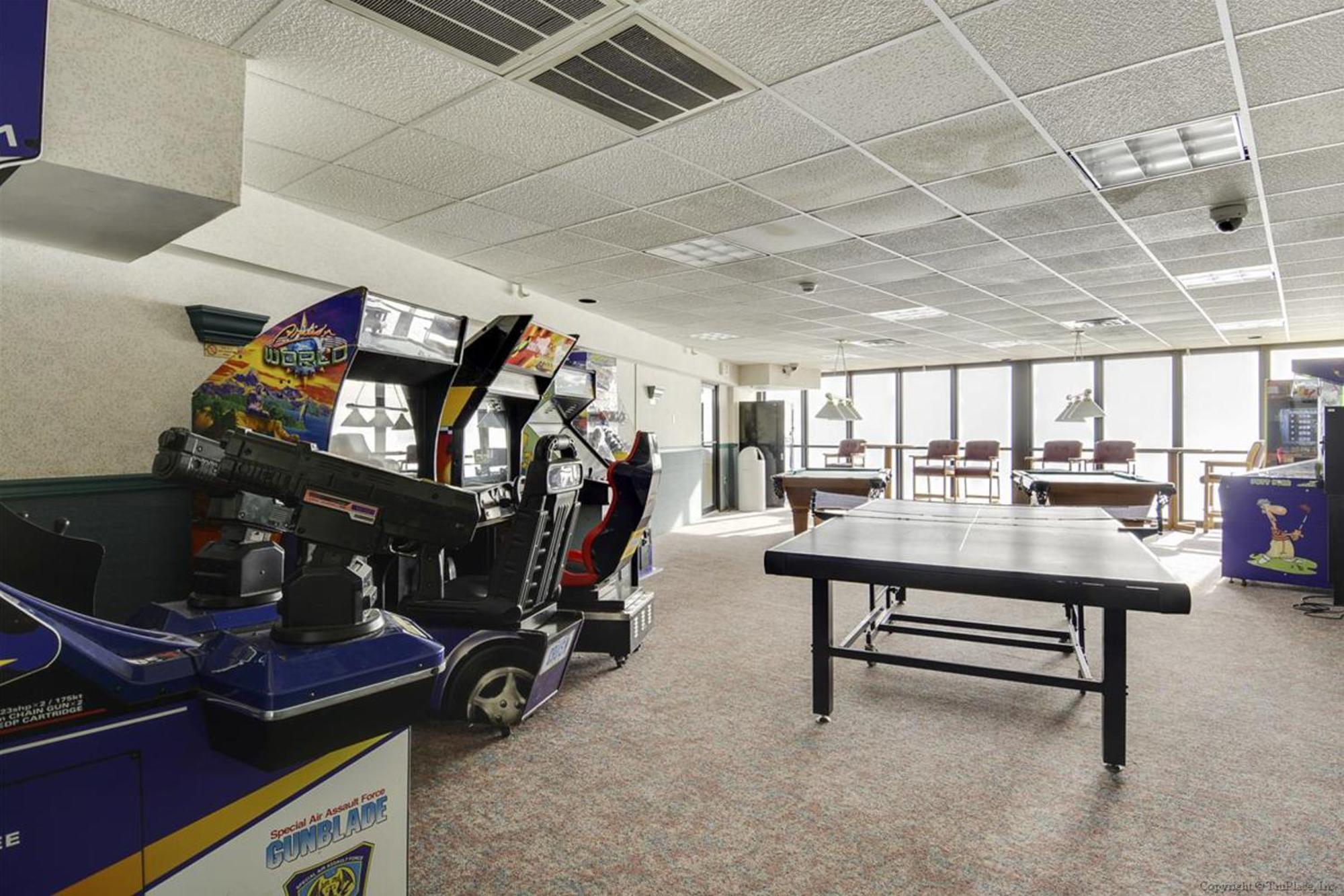 Golden Sands Ocean City Room photo