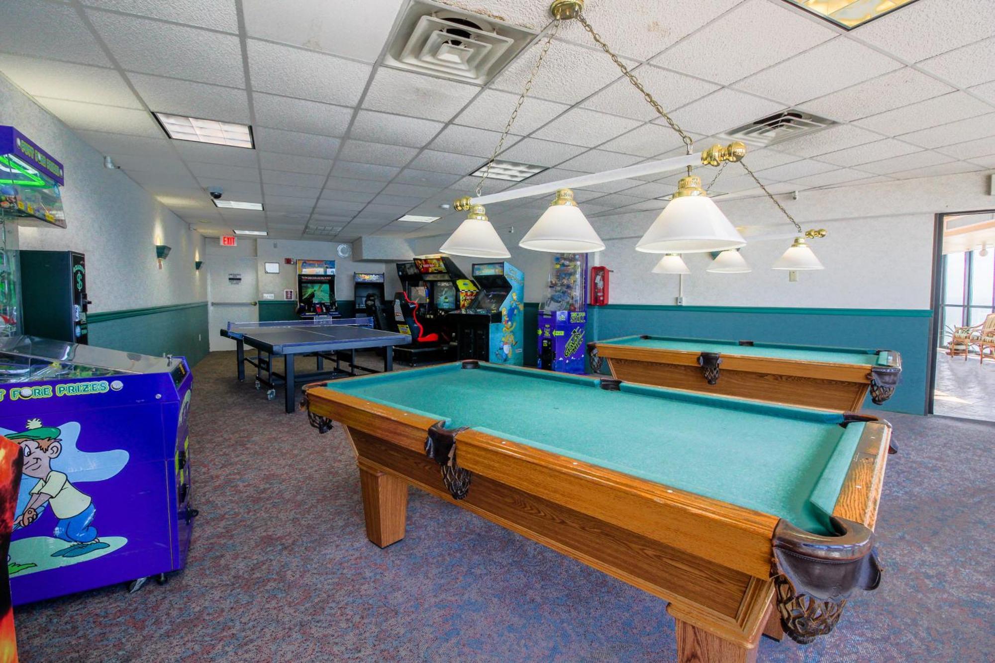 Golden Sands Ocean City Room photo